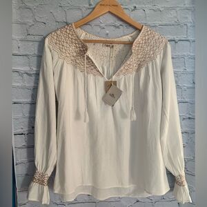 NWT Faherty organic cotton peasant too. XS